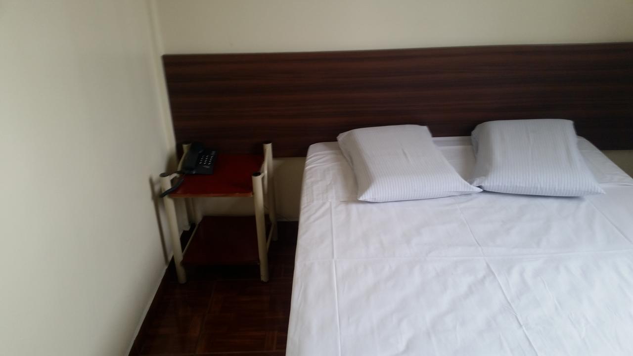 Hotel Piratini Curitiba Extérieur photo